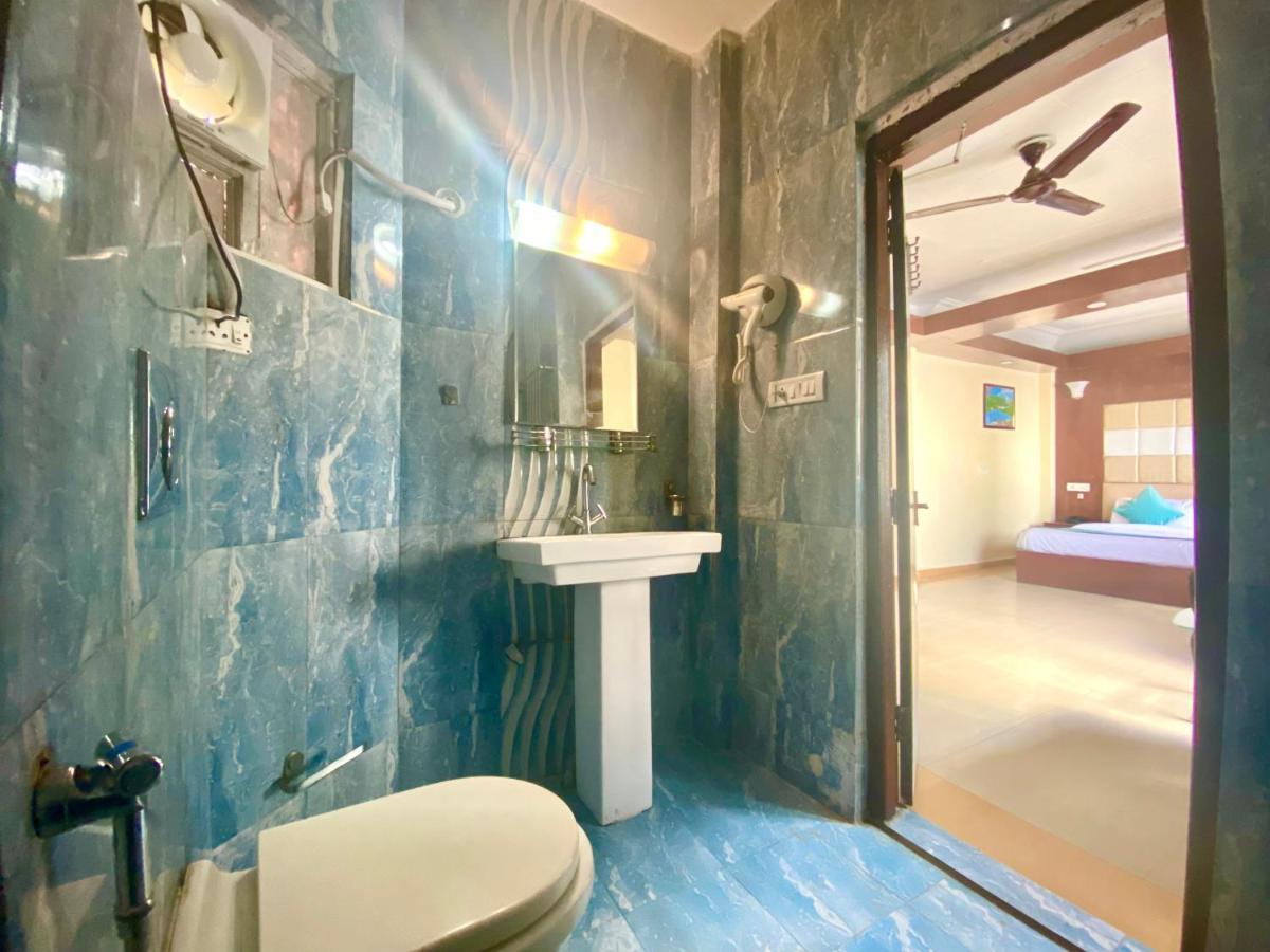 Riversun Hotel Mall Road Mussoorie Eksteriør billede