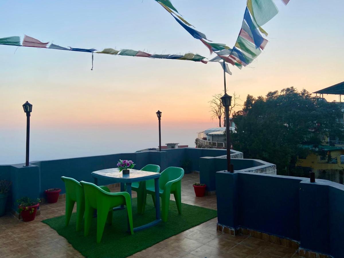 Riversun Hotel Mall Road Mussoorie Eksteriør billede
